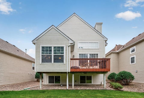 Townhouse For Sale - 10154 Country Club Curve<br/> Saint Paul, MN 55129