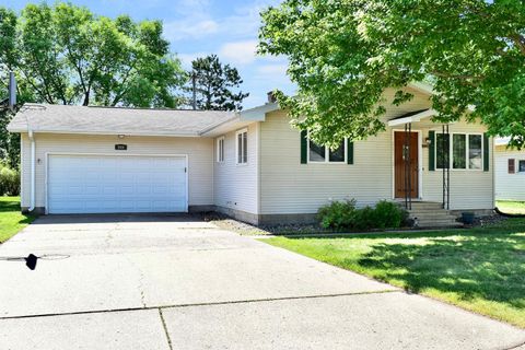 Homes For Sale - 840 52nd Avenue<br/> Winona, MN 55987