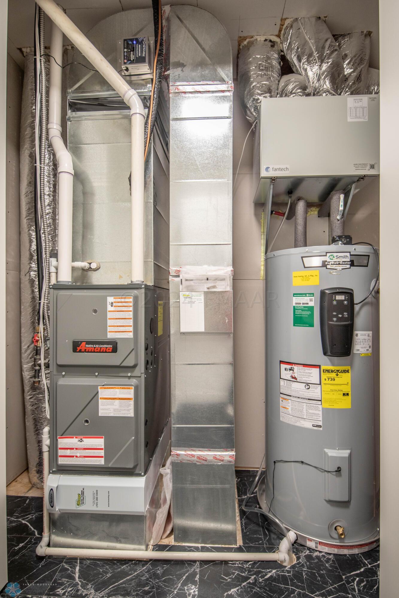 West Fargo, North Dakota 58078, United States, 2 Bedrooms Bedrooms, ,2 BathroomsBathrooms,Residential,Pending,60054