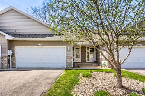 Townhouse For Sale - 6303 Cavell Court<br/> Minneapolis, MN 55428