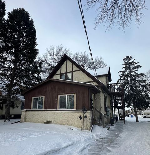 Multifamily For Sale - 1036 College Street<br/> Fargo, ND 58102