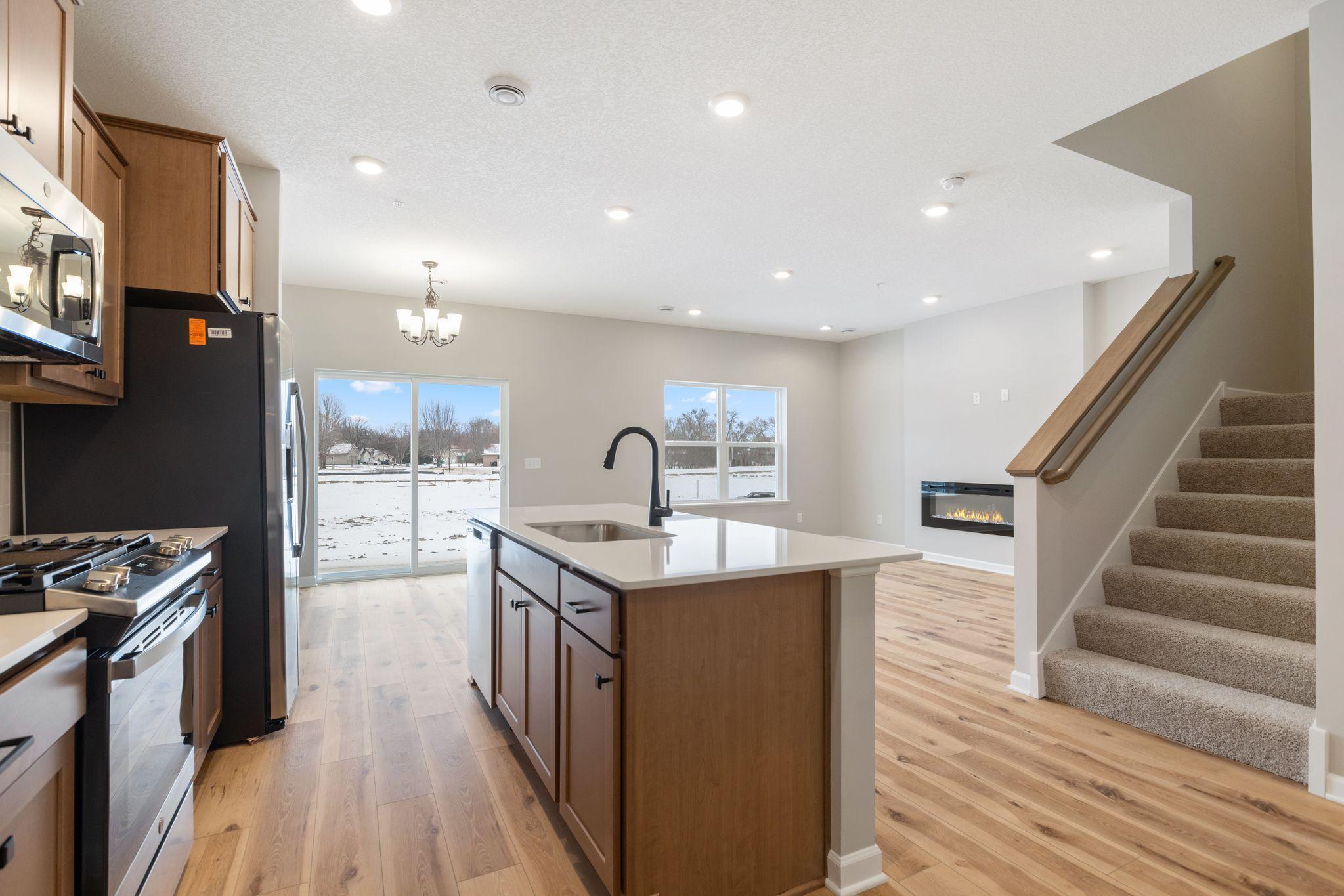 23221 Creekview Court, Rogers, Minnesota image 22