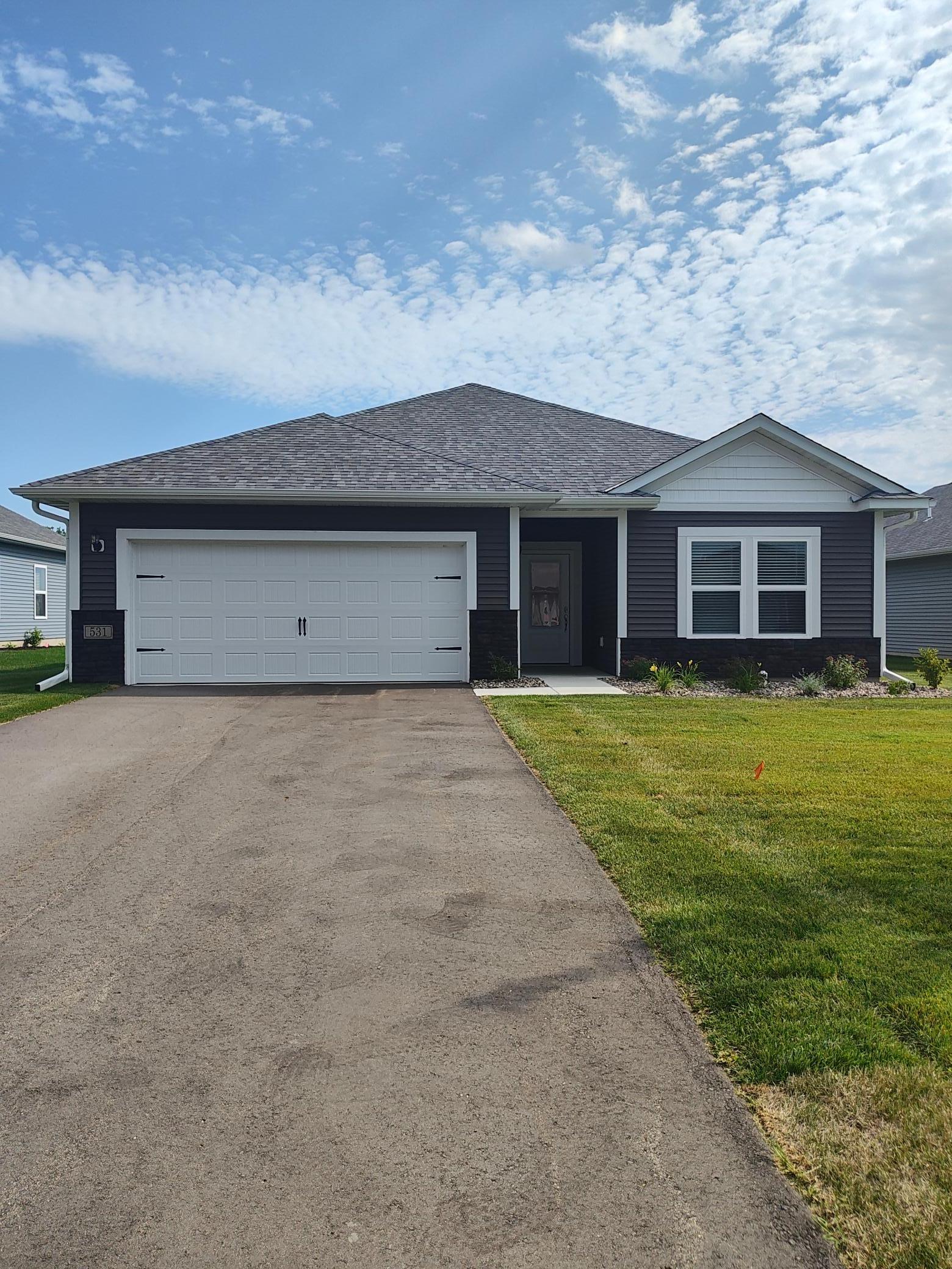 531 Valley Drive, Annandale, Minnesota image 1