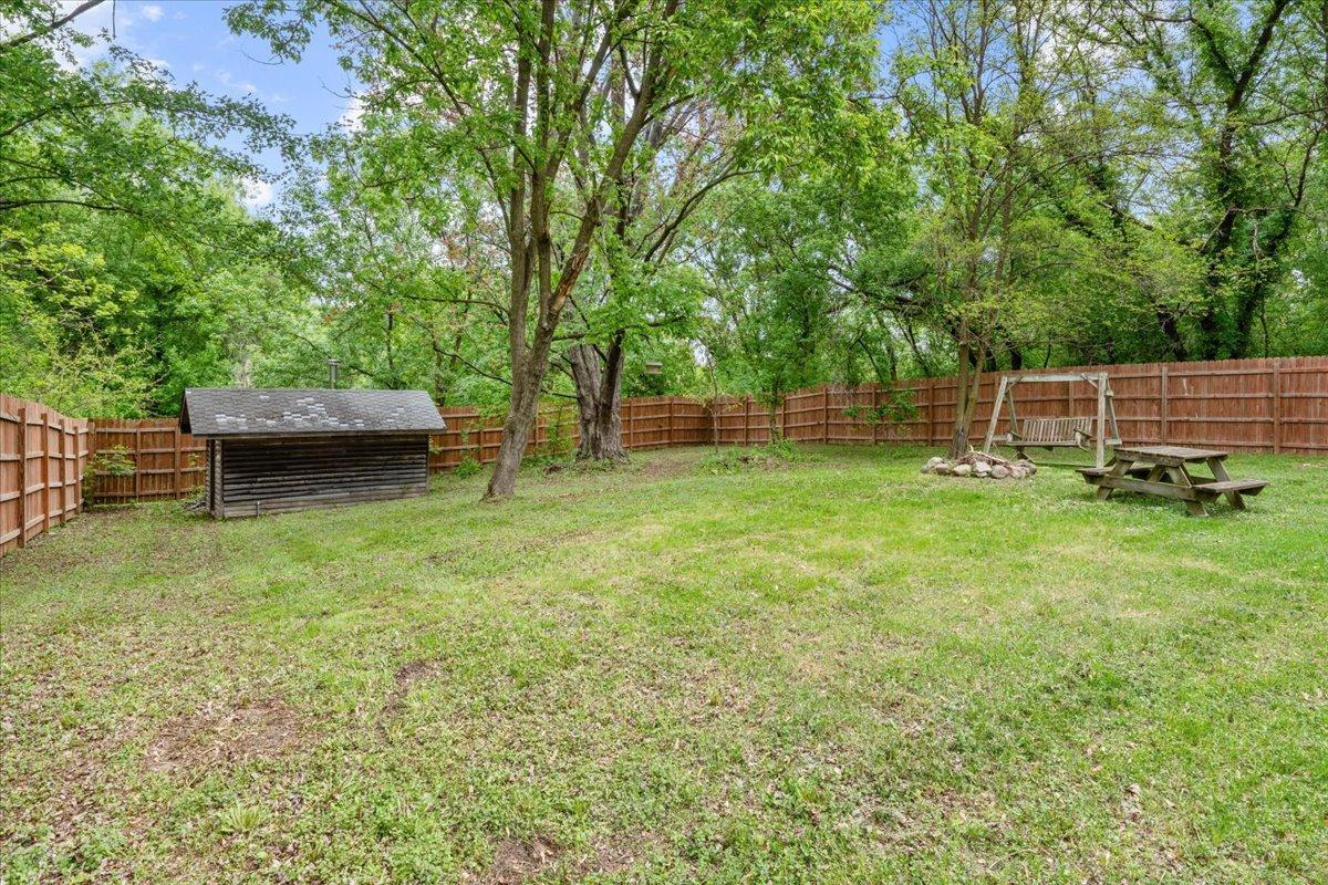 410 Highland View, Houlton, Wisconsin image 30