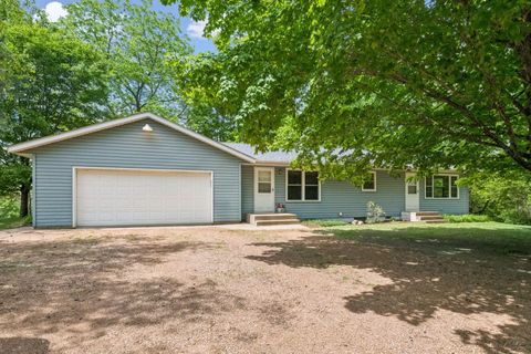 Homes For Sale - 3620 Highway 25<br/> Watertown, MN 55388
