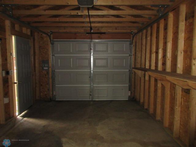 Fargo, North Dakota 58103, United States, 3 Bedrooms Bedrooms, ,2 BathroomsBathrooms,Residential,Active,181350