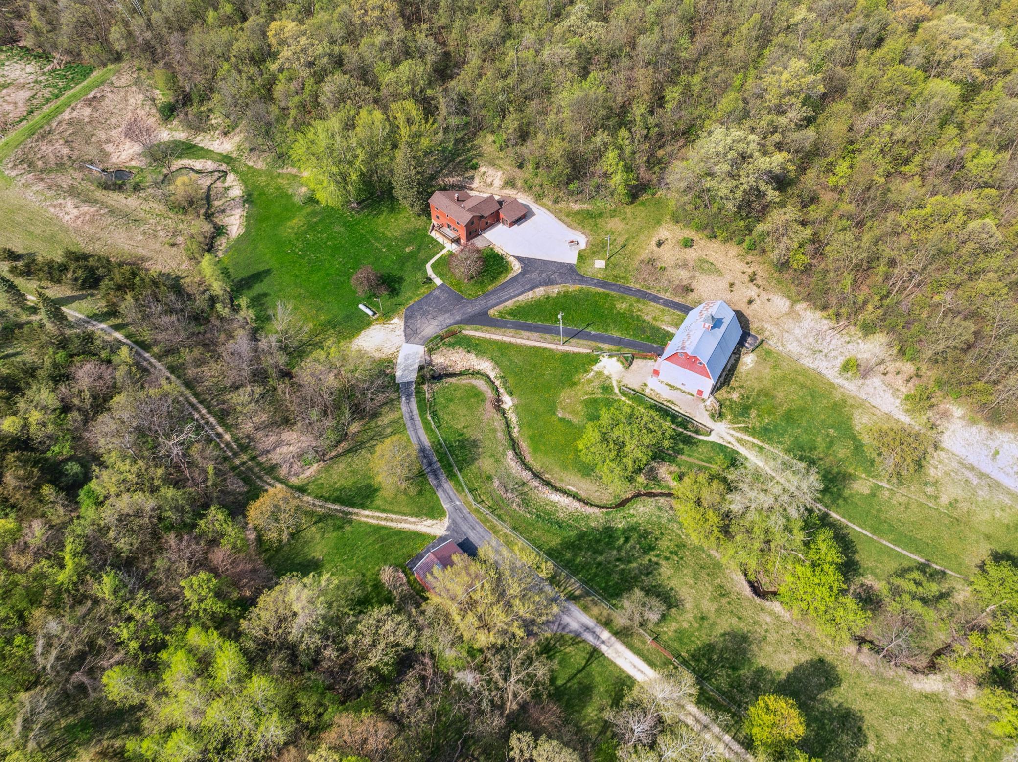 31500 Echo Valley Trail, Cannon Falls, Minnesota image 2
