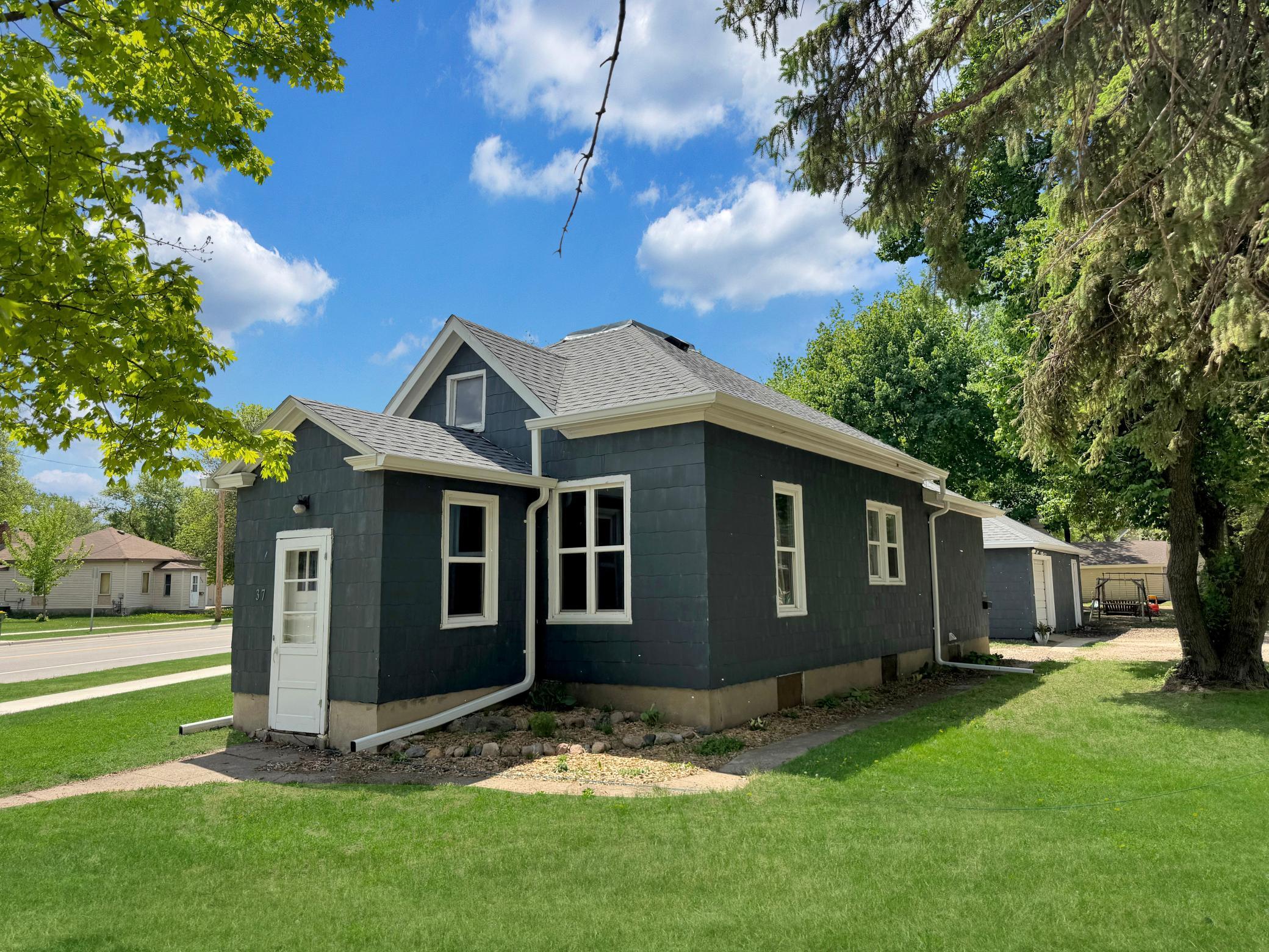 37 Rowland Street, Tracy, Minnesota image 26