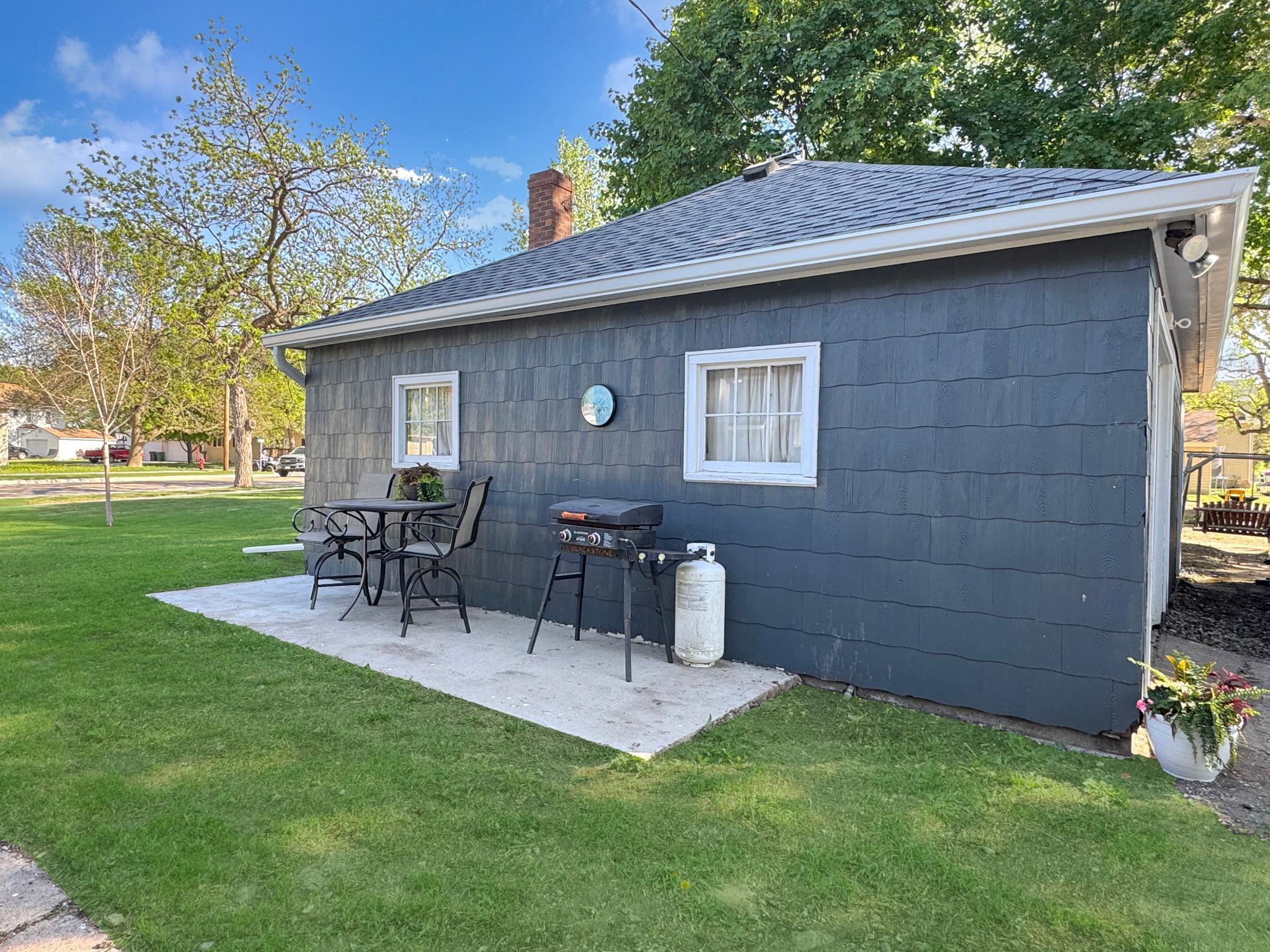 37 Rowland Street, Tracy, Minnesota image 3