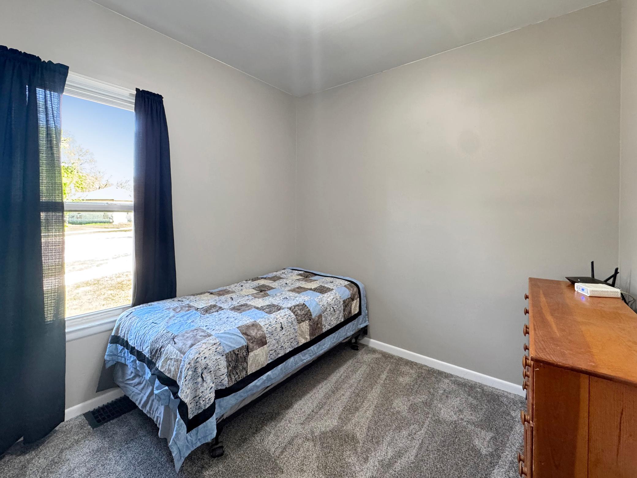 37 Rowland Street, Tracy, Minnesota image 14