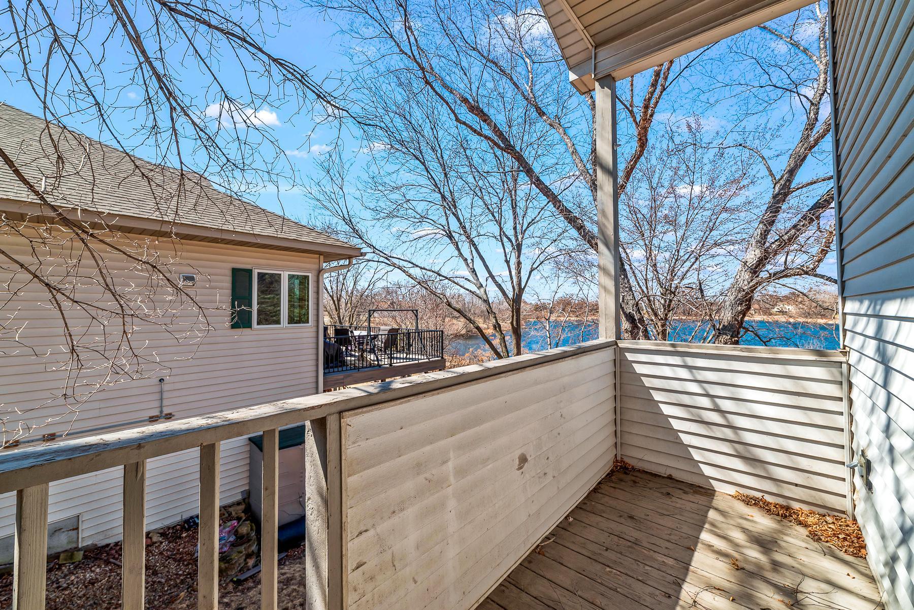 1212 Earley Shores Lane, Burnsville, Minnesota image 23