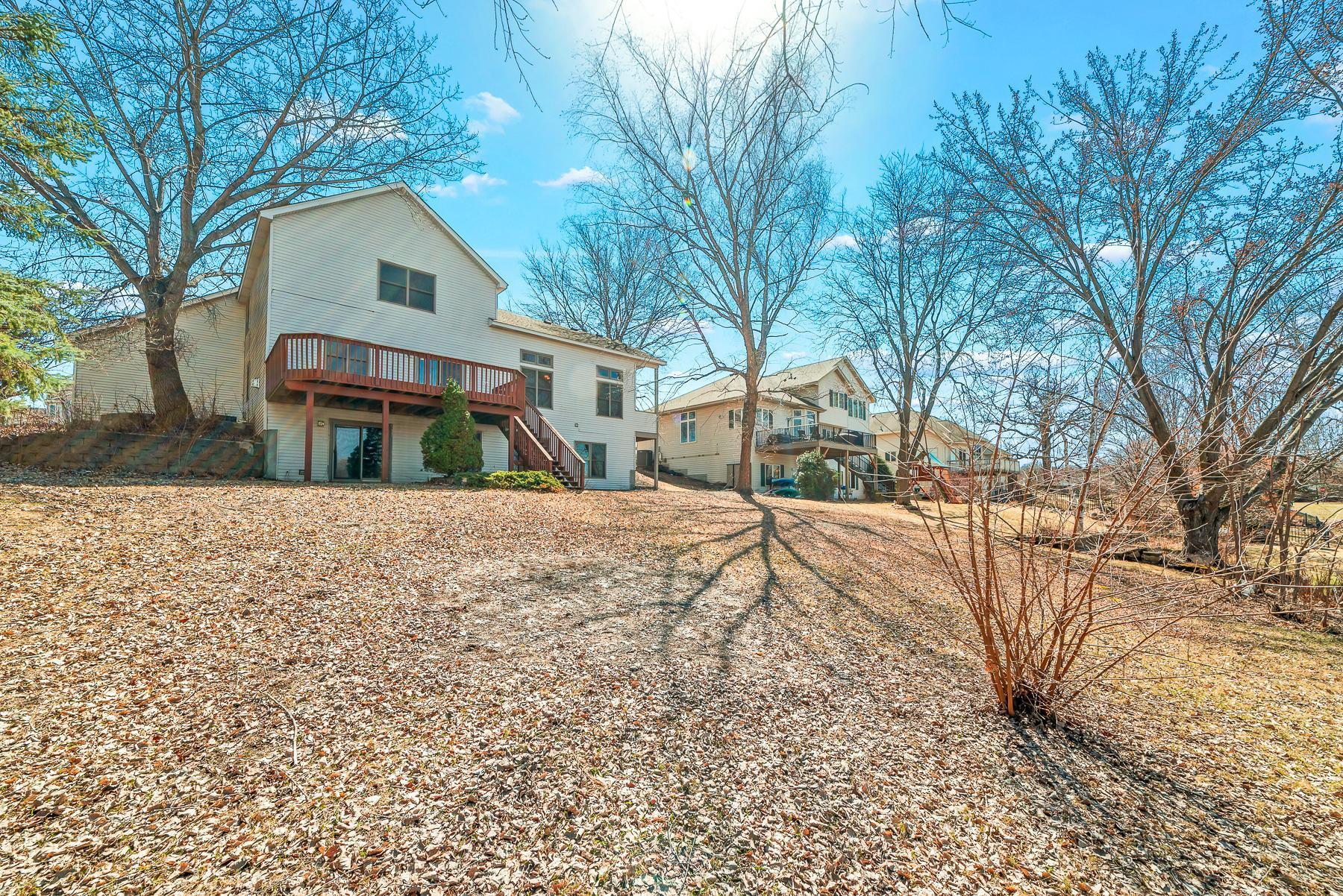 1212 Earley Shores Lane, Burnsville, Minnesota image 10