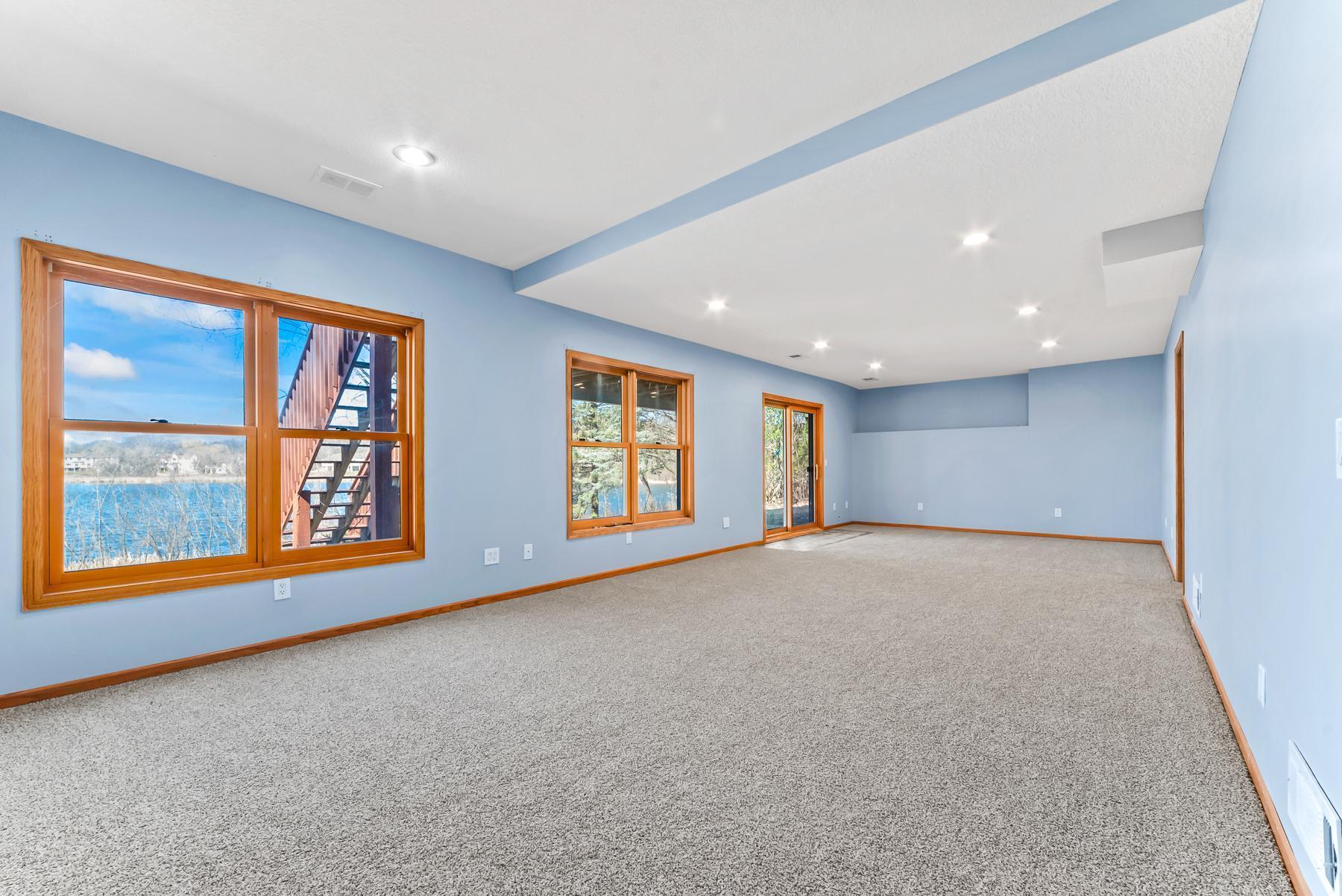 1212 Earley Shores Lane, Burnsville, Minnesota image 42