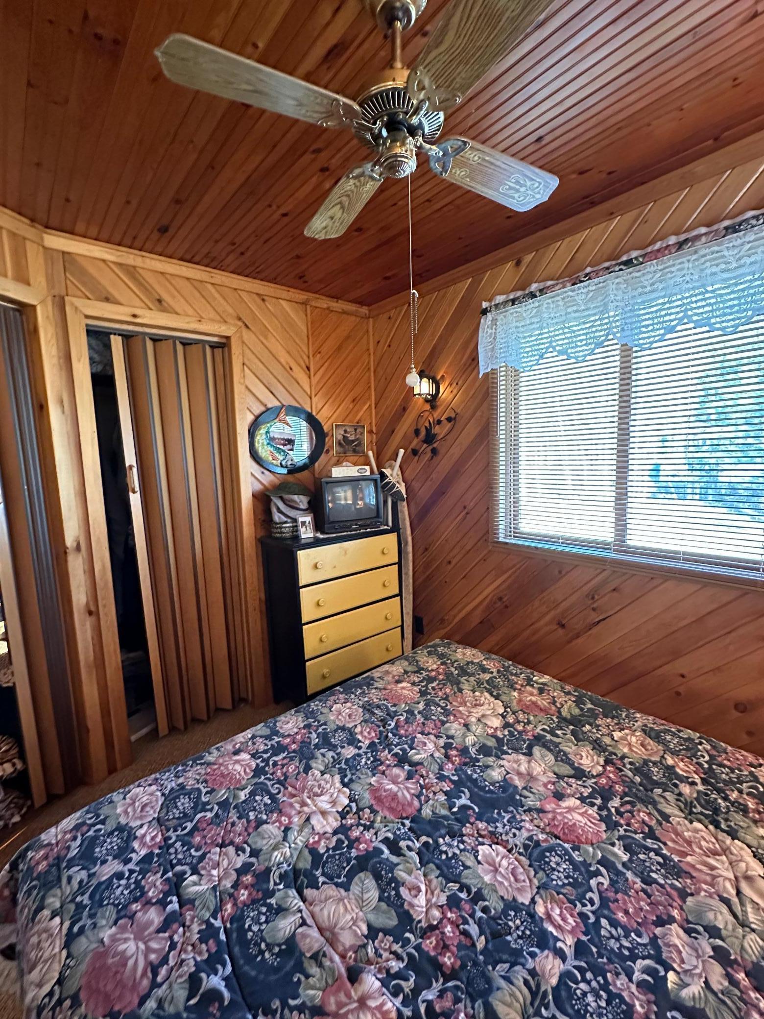 9845 Empire Drive, Kabetogama, Minnesota image 19