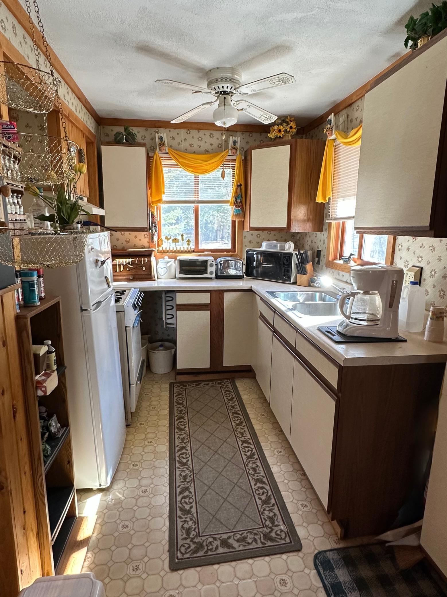 9845 Empire Drive, Kabetogama, Minnesota image 14