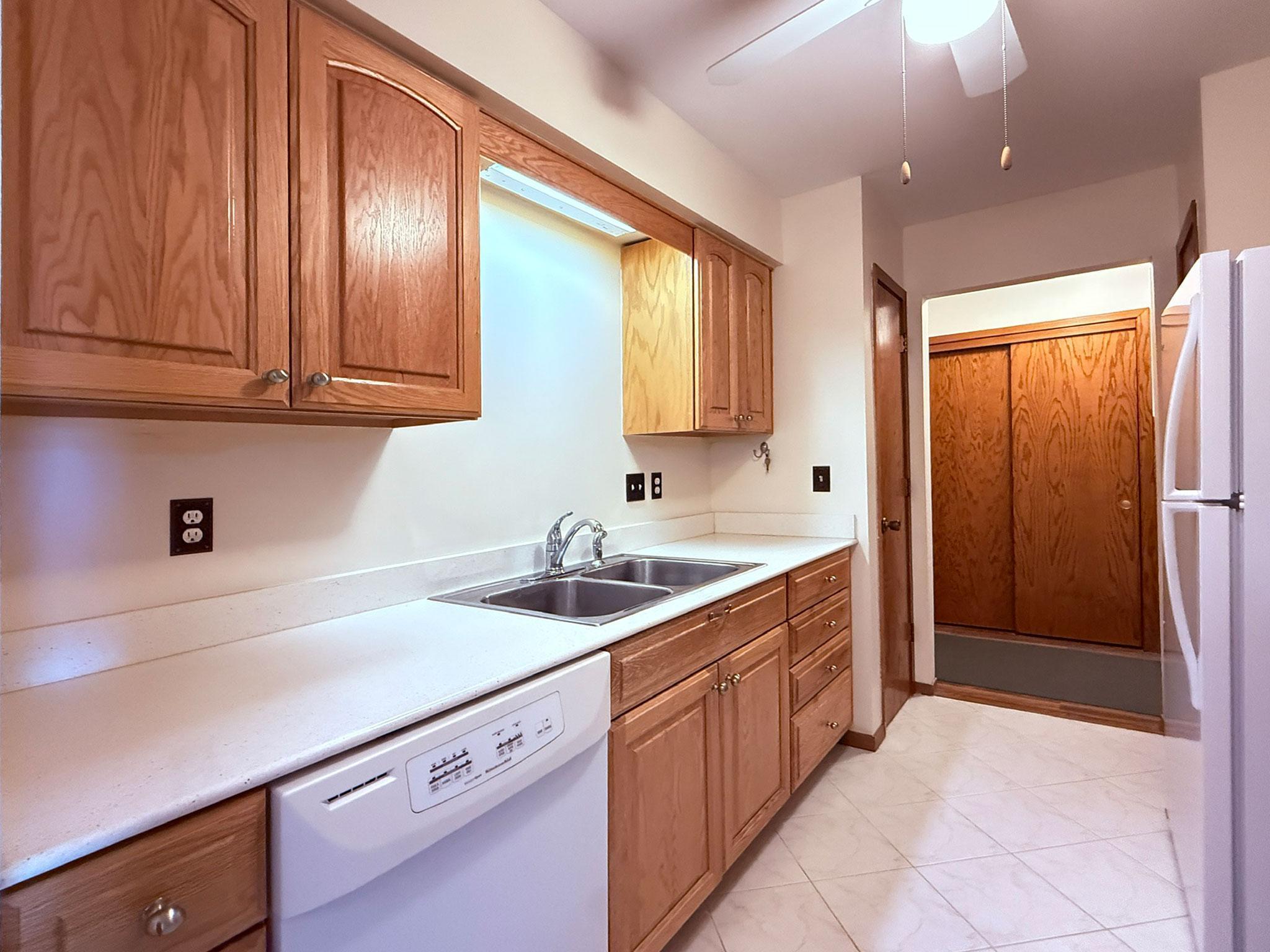 2220 Midland Grove Road #307, Saint Paul, Minnesota image 9