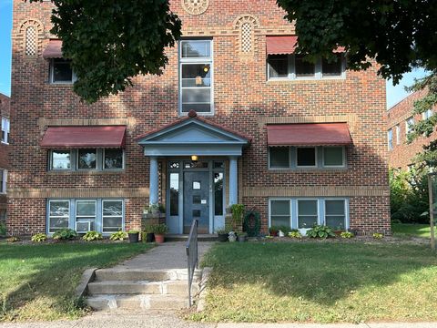 Homes For Sale - 3340 Blaisdell Avenue<br/> Minneapolis, MN 55408
