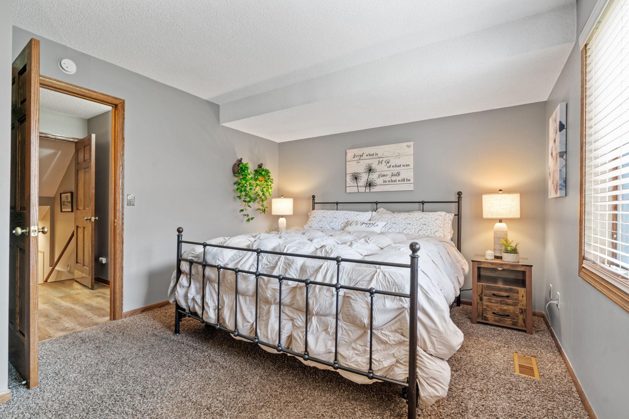 8742 Kilbirnie Terrace, Brooklyn Park, Minnesota image 32
