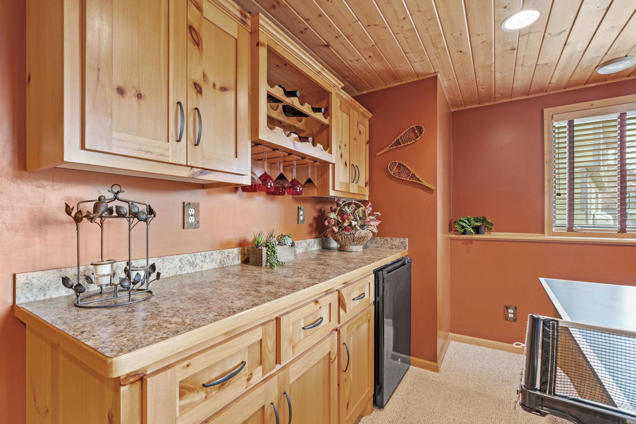 8742 Kilbirnie Terrace, Brooklyn Park, Minnesota image 46