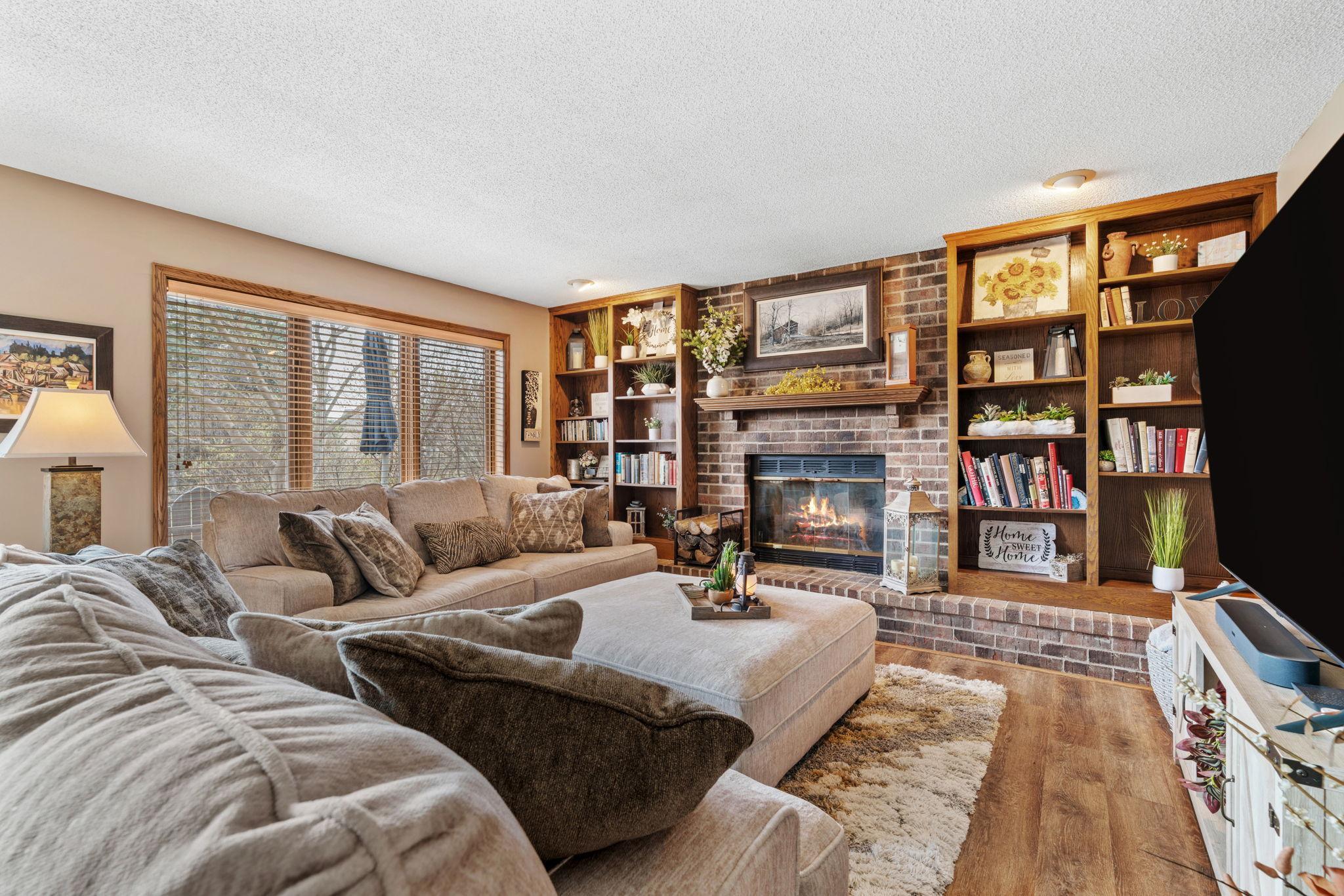 8742 Kilbirnie Terrace, Brooklyn Park, Minnesota image 20