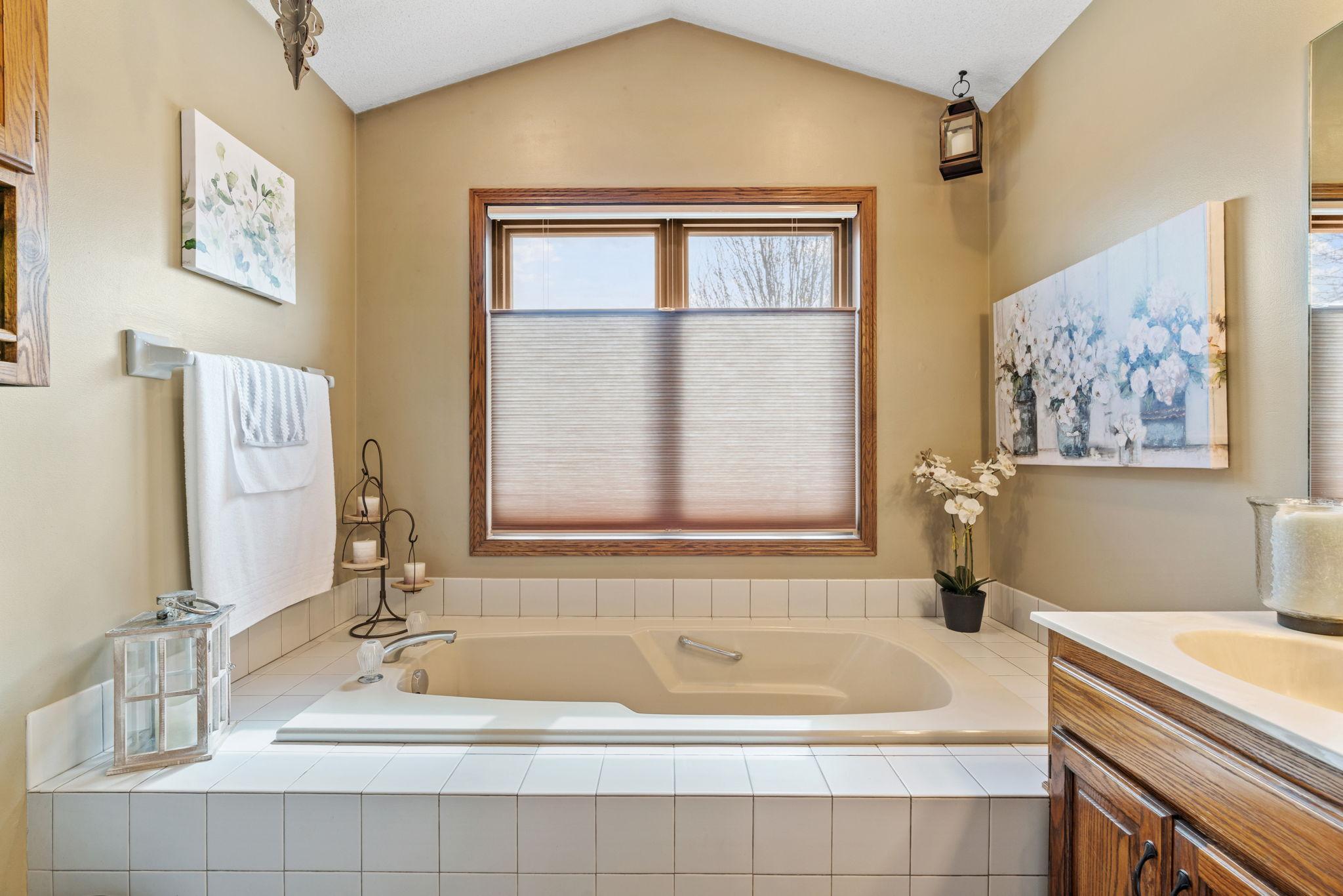 8742 Kilbirnie Terrace, Brooklyn Park, Minnesota image 27