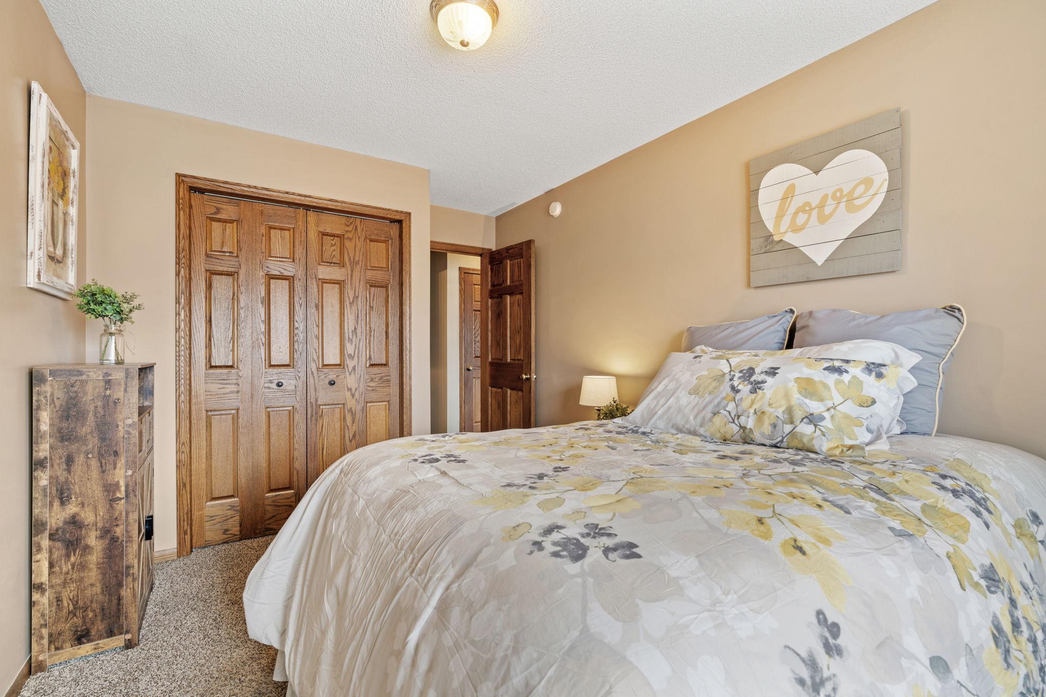 8742 Kilbirnie Terrace, Brooklyn Park, Minnesota image 36