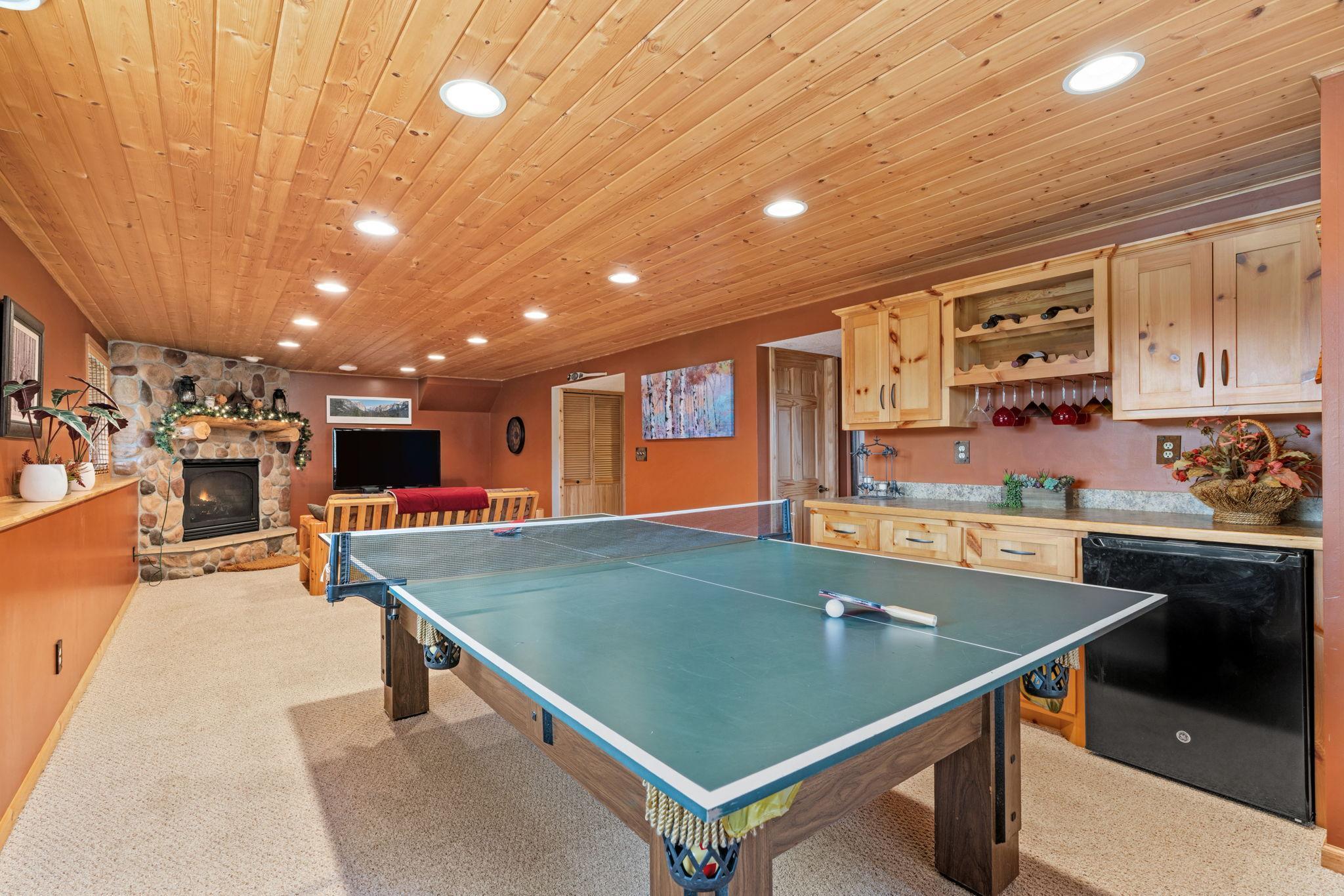 8742 Kilbirnie Terrace, Brooklyn Park, Minnesota image 48