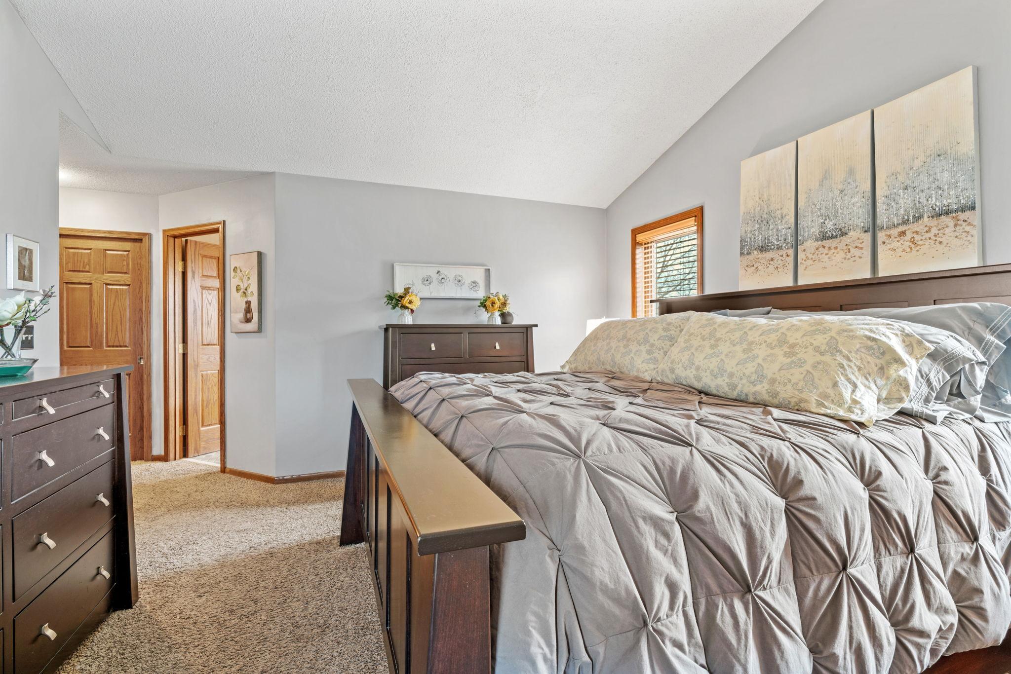 8742 Kilbirnie Terrace, Brooklyn Park, Minnesota image 24