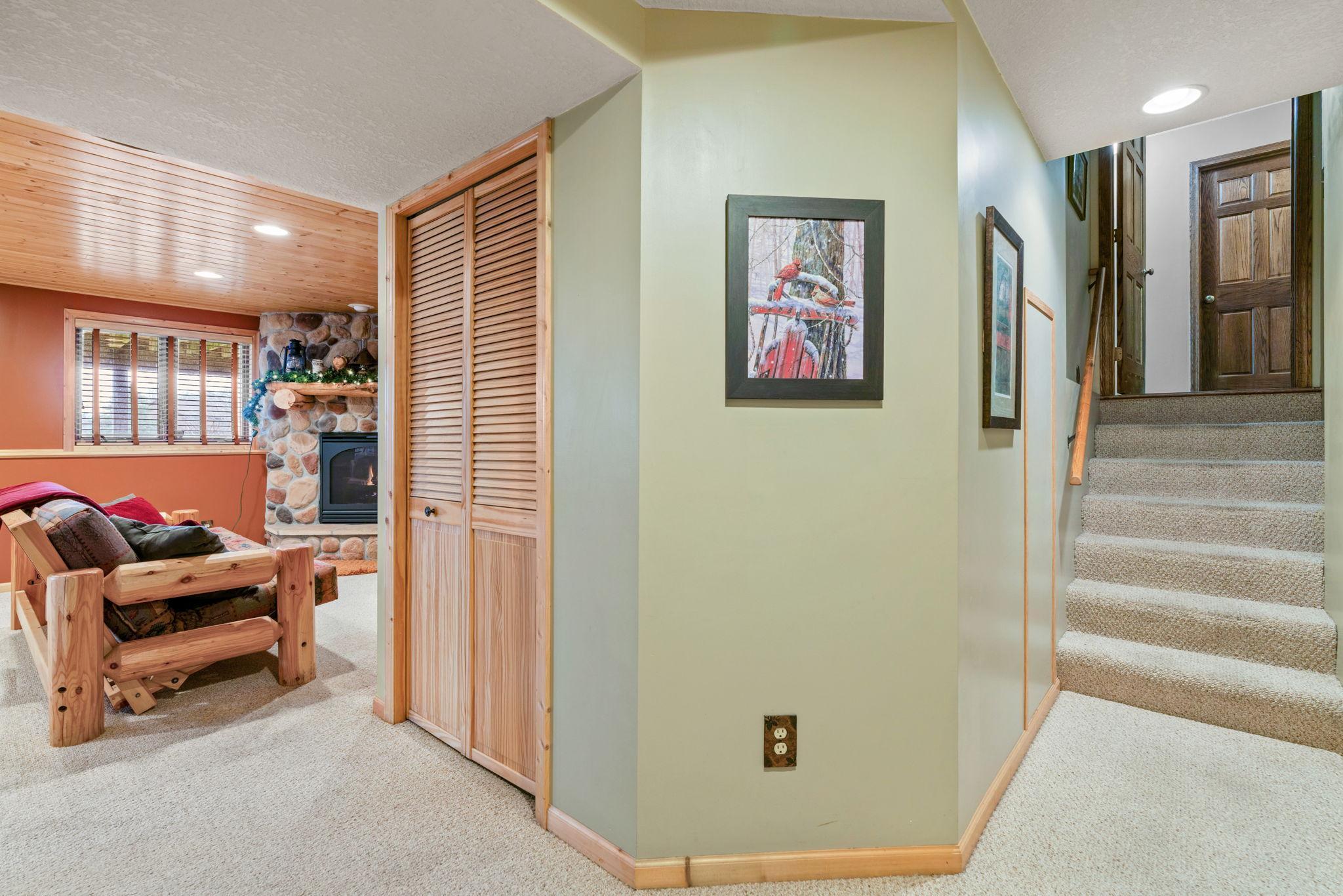 8742 Kilbirnie Terrace, Brooklyn Park, Minnesota image 40