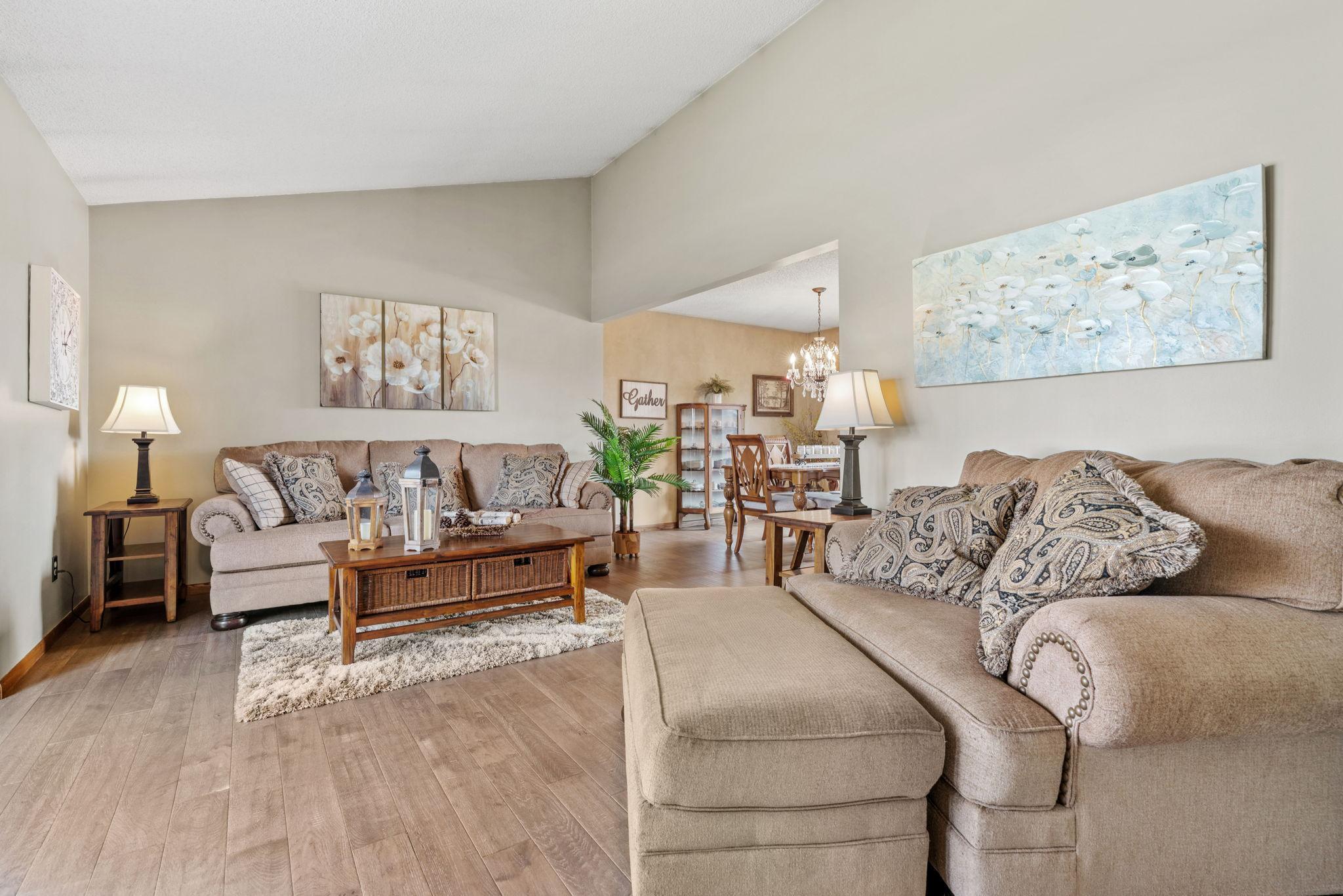 8742 Kilbirnie Terrace, Brooklyn Park, Minnesota image 7