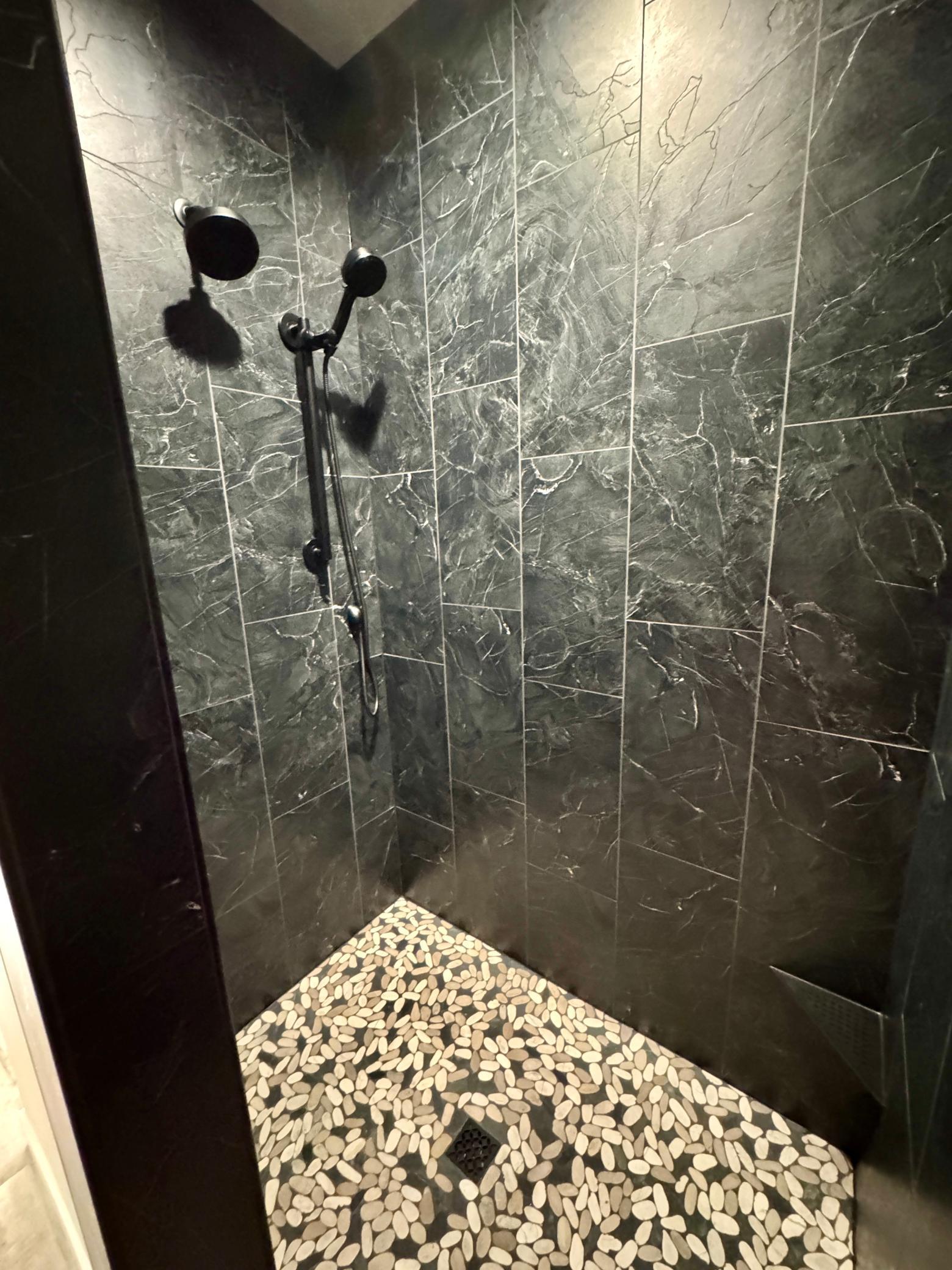 Fargo, North Dakota 58104, United States, 3 Bedrooms Bedrooms, ,3 BathroomsBathrooms,Residential,Pending,229154