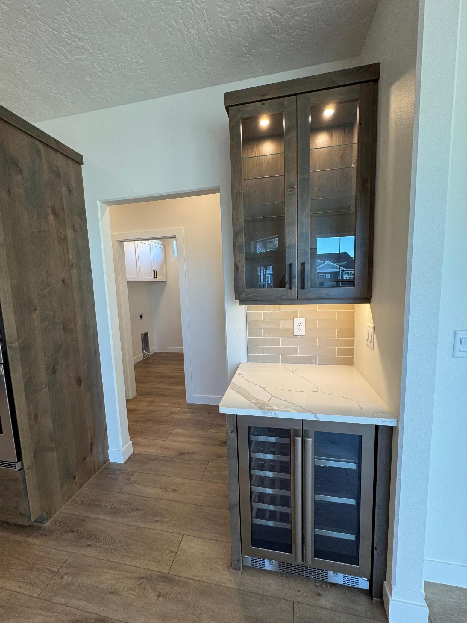 Fargo, North Dakota 58104, United States, 3 Bedrooms Bedrooms, ,3 BathroomsBathrooms,Residential,Pending,229154