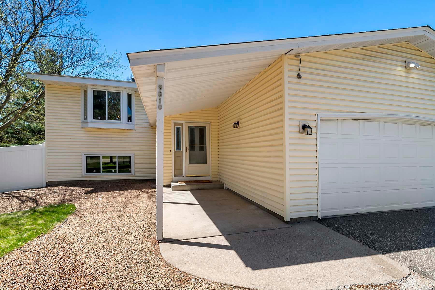 9810 Butternut Street, Minneapolis, Minnesota image 9
