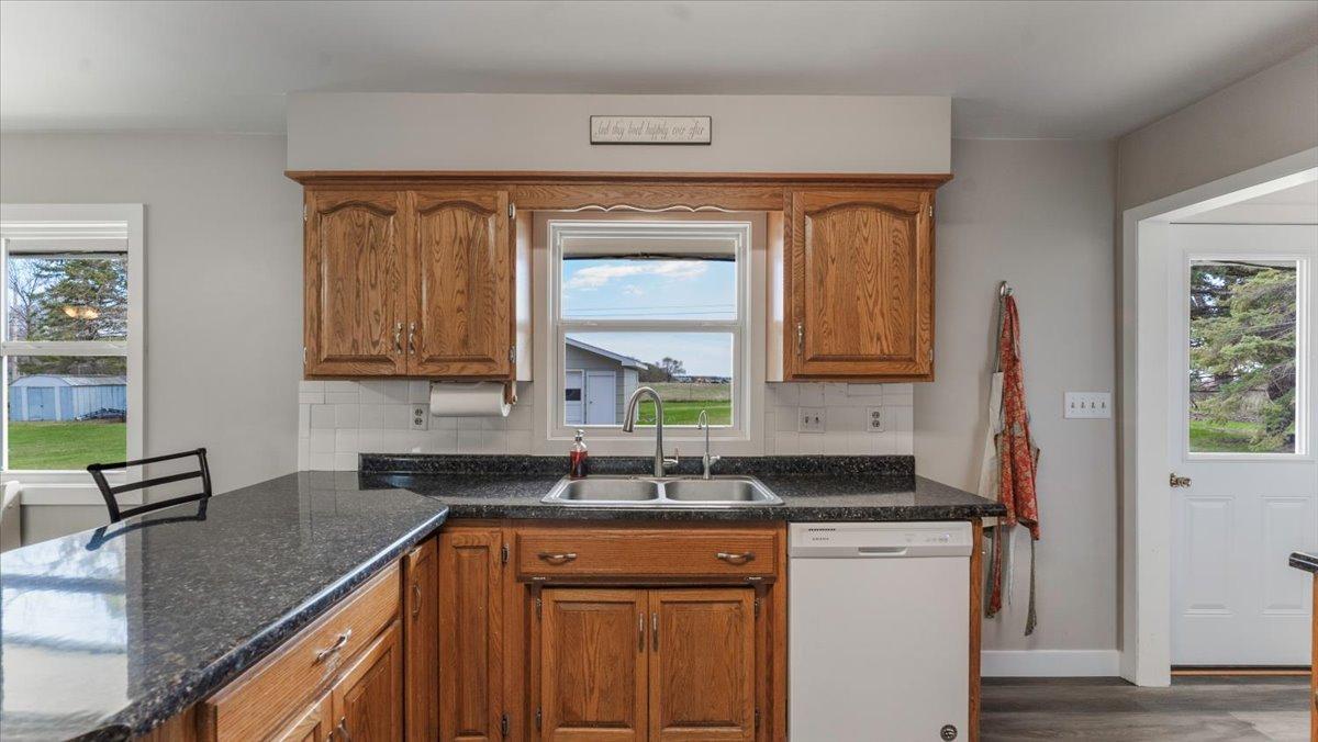 820 Westwood Drive, Alexandria, Minnesota image 13