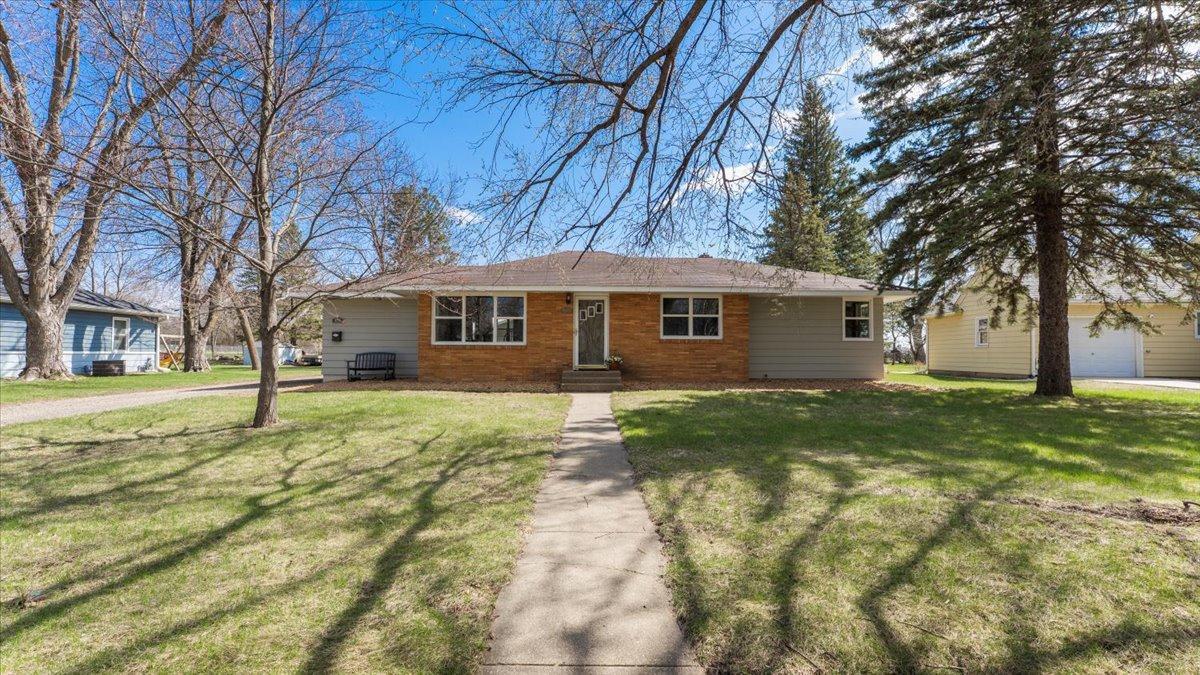 820 Westwood Drive, Alexandria, Minnesota image 4