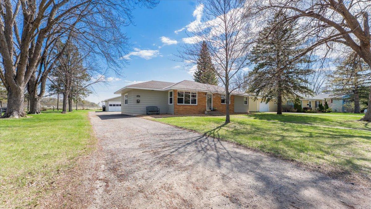 820 Westwood Drive, Alexandria, Minnesota image 1