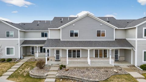 Townhouse For Sale - 5018 Harvest Lake Drive<br/> Rochester, MN 55901