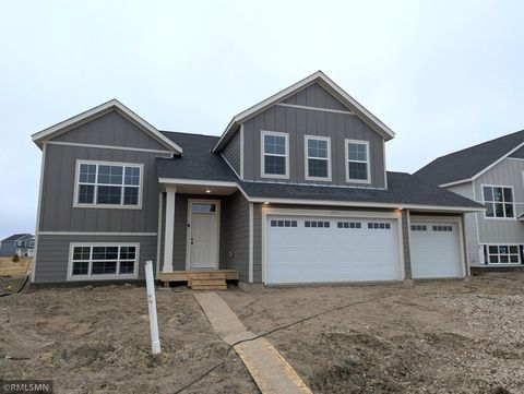 Homes For Sale - 2735 Ivy Avenue<br/> Saint Michael, MN 55376