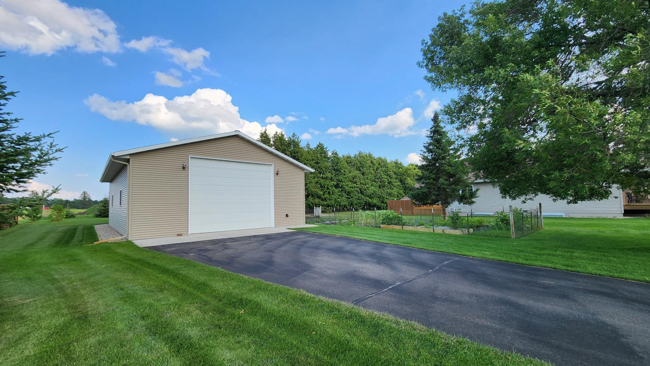 2103 270th Avenue, Detroit Lakes, Minnesota image 47