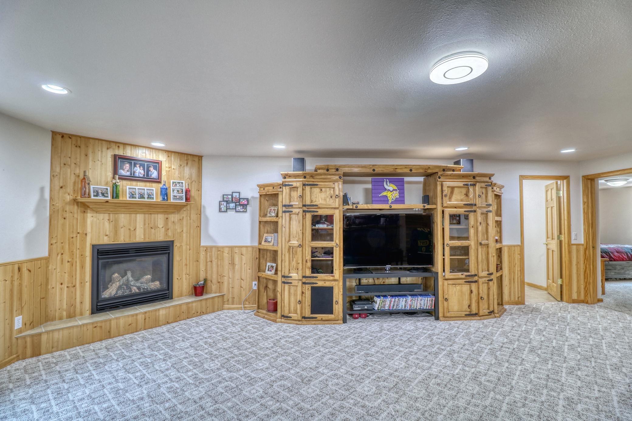 2103 270th Avenue, Detroit Lakes, Minnesota image 33