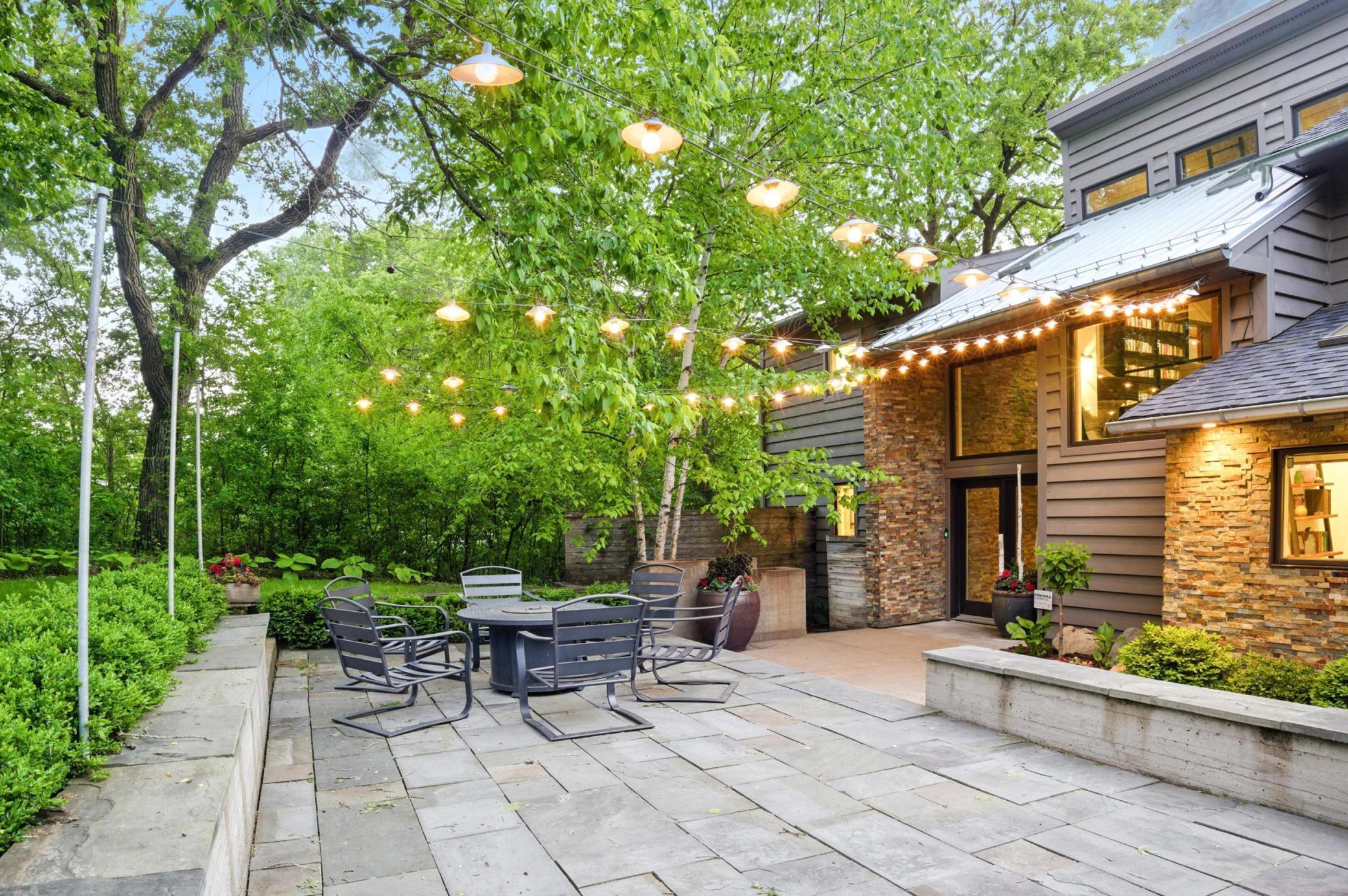 8530 Valley View Court, Prior Lake, Minnesota image 2