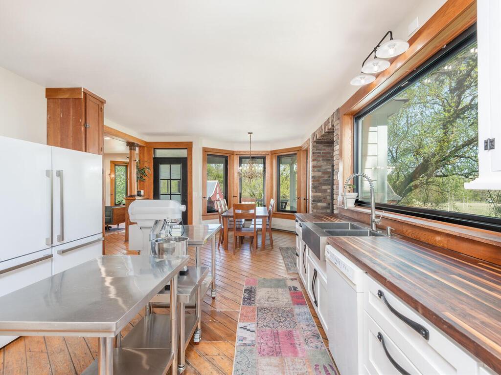 41218 Nelson Road, North Branch, Minnesota image 12