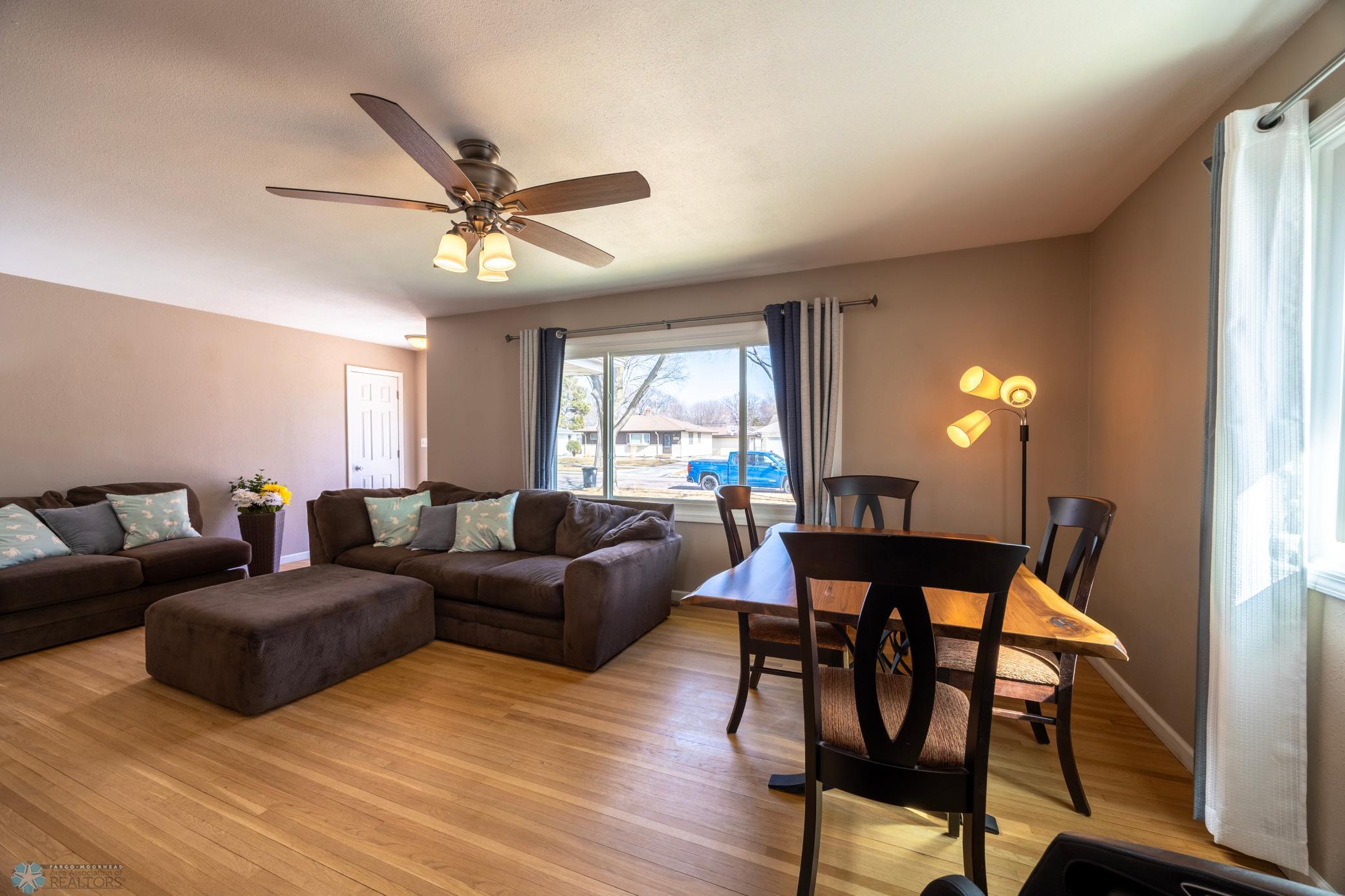 2302 10th Street, Fargo, North Dakota image 4