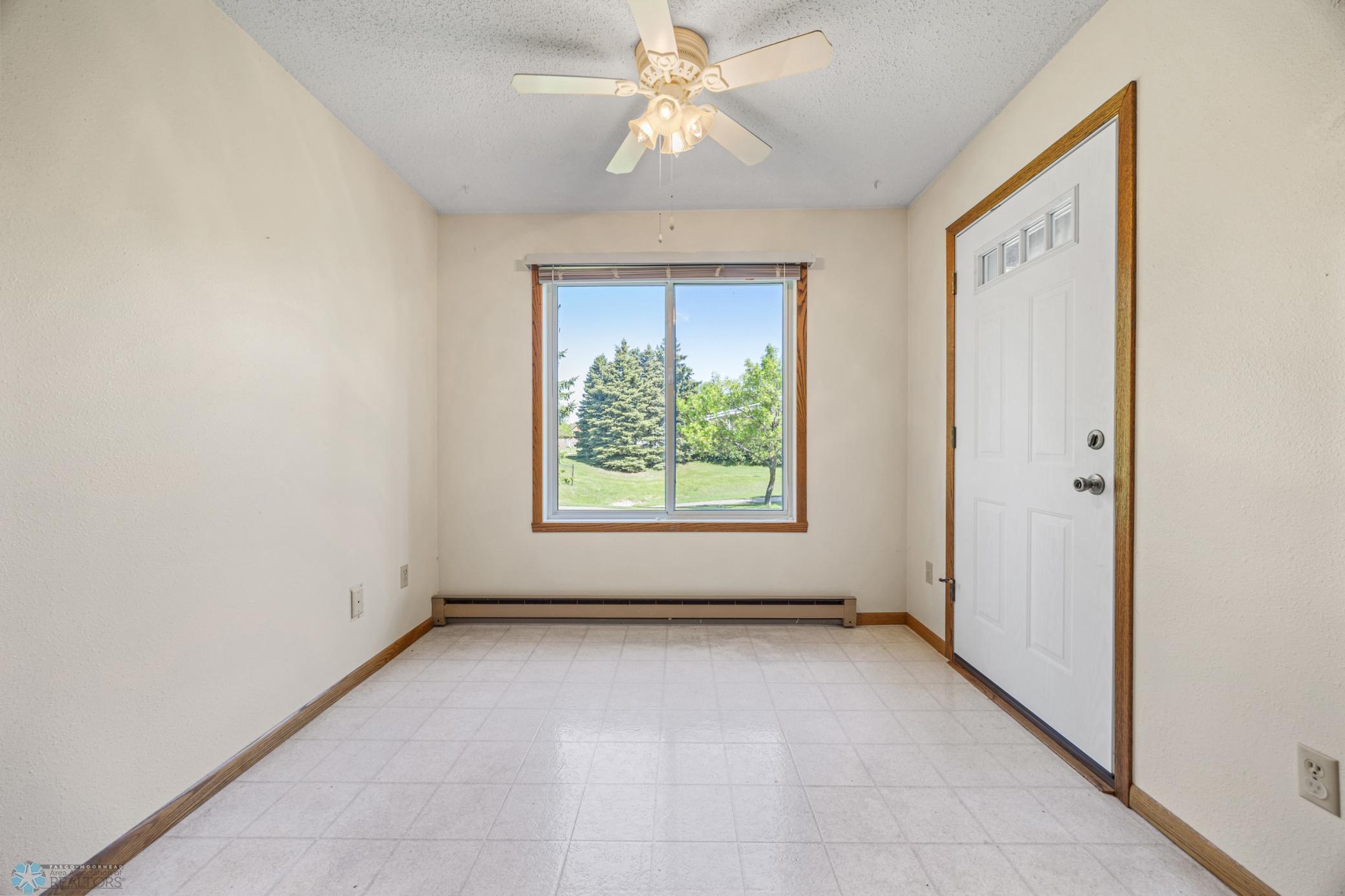 2802 29th Avenue, Moorhead, Minnesota image 18