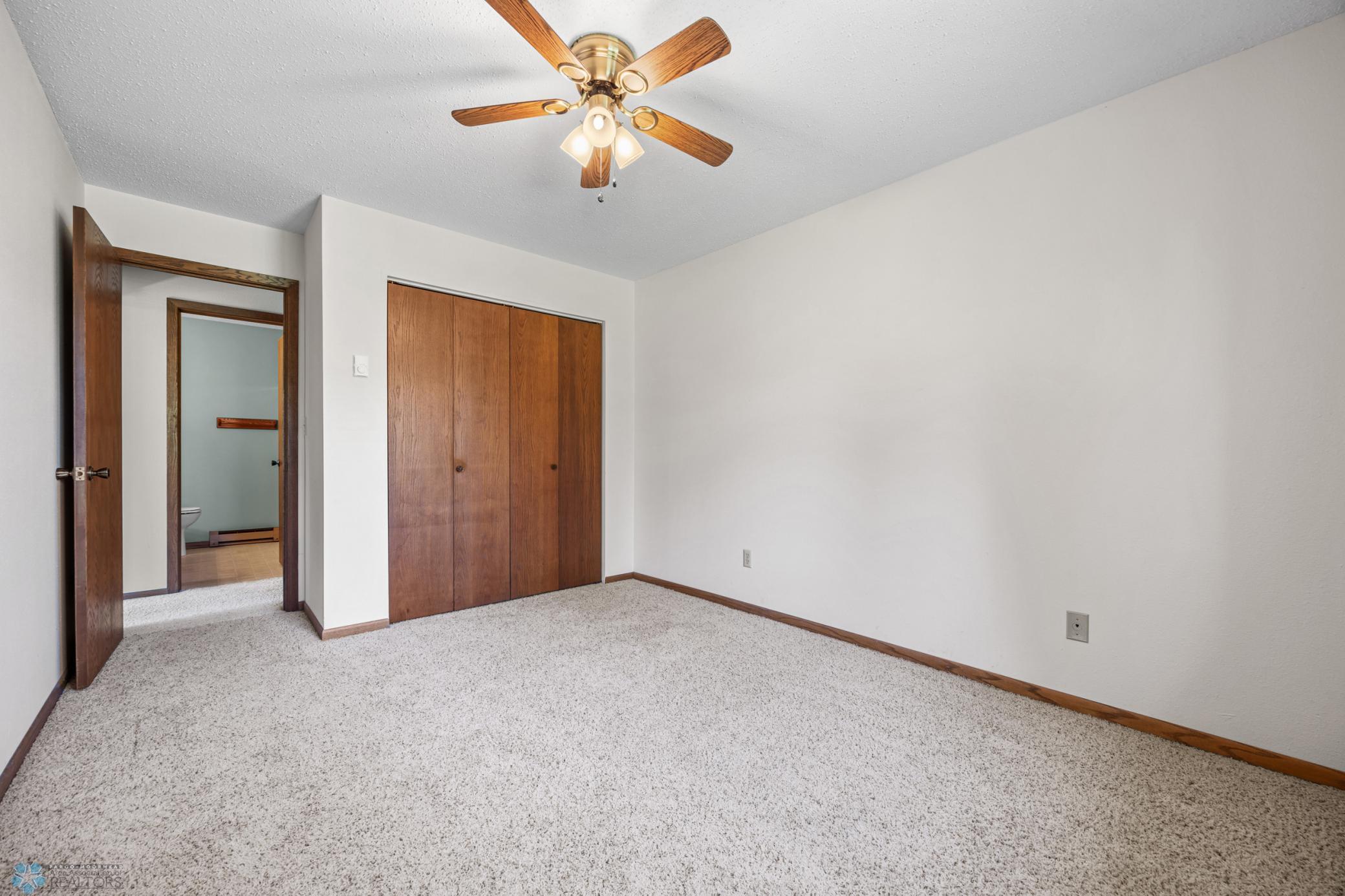 2802 29th Avenue, Moorhead, Minnesota image 35