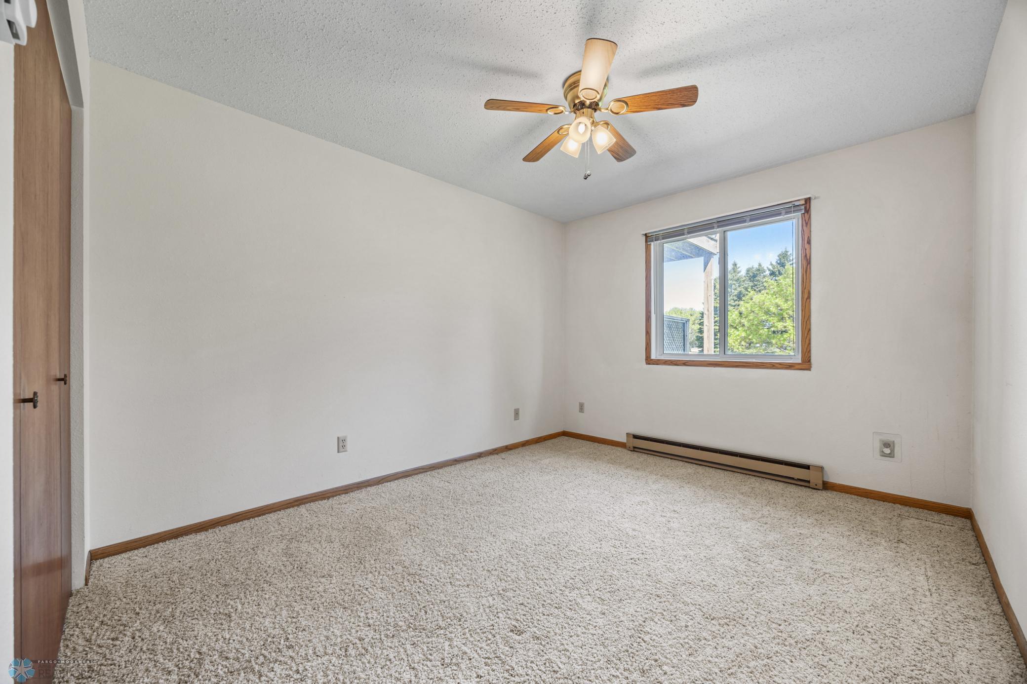 2802 29th Avenue, Moorhead, Minnesota image 34