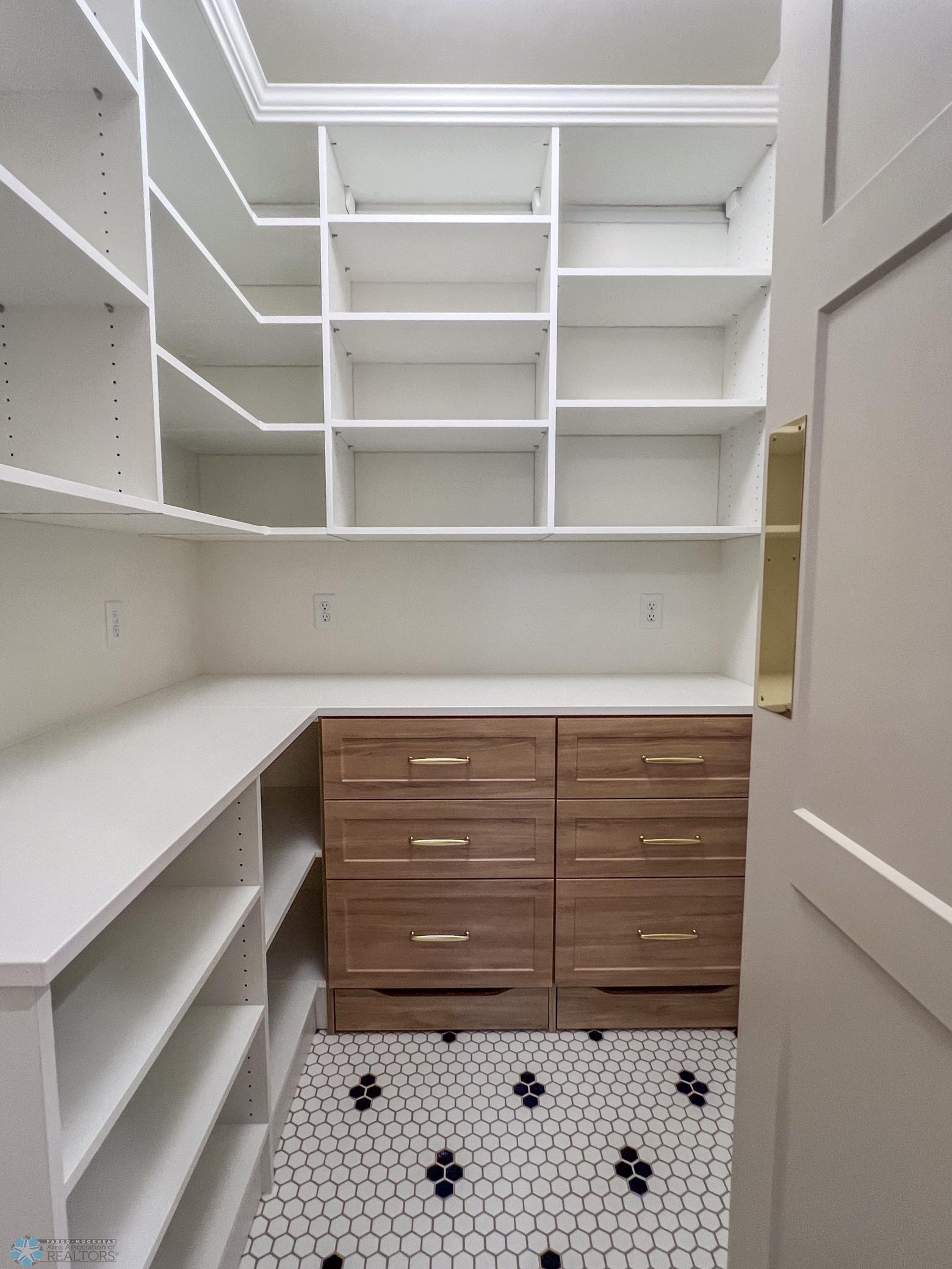 West Fargo, North Dakota 58078, United States, 3 Bedrooms Bedrooms, ,3 BathroomsBathrooms,Residential,Active,23655