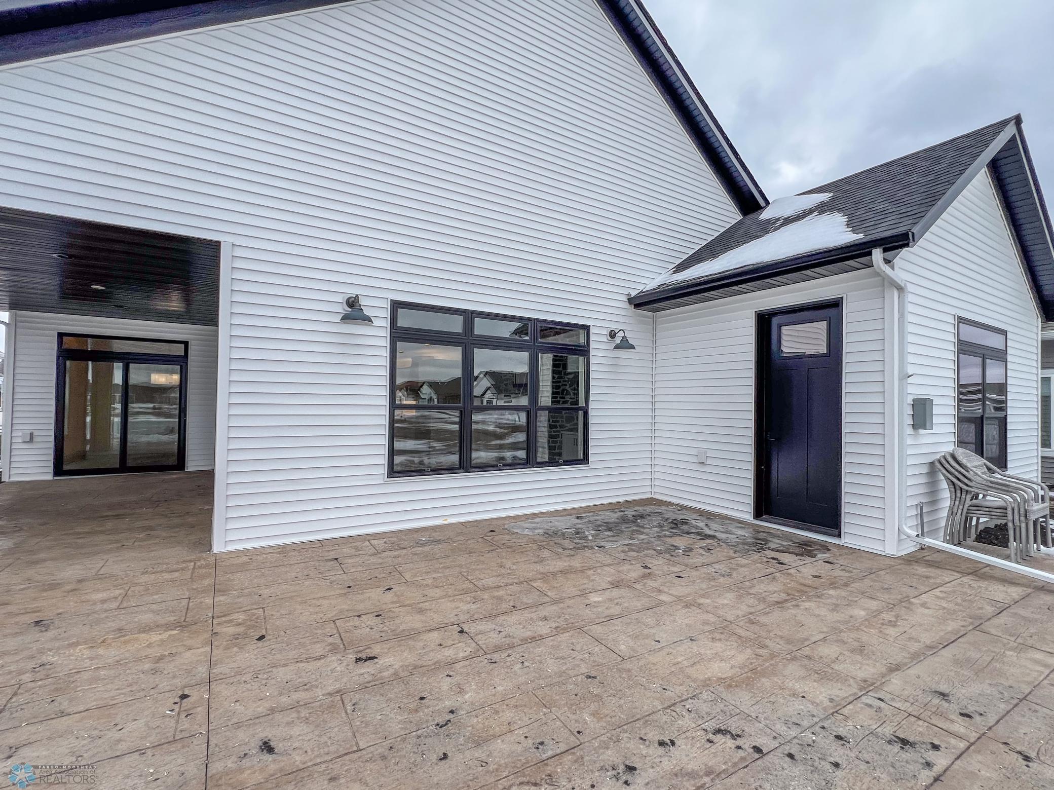 West Fargo, North Dakota 58078, United States, 3 Bedrooms Bedrooms, ,3 BathroomsBathrooms,Residential,Active,23655