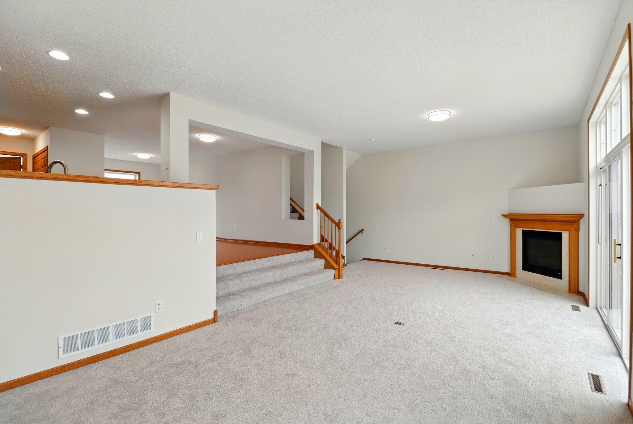 5684 154th Avenue, Ramsey, Minnesota image 3