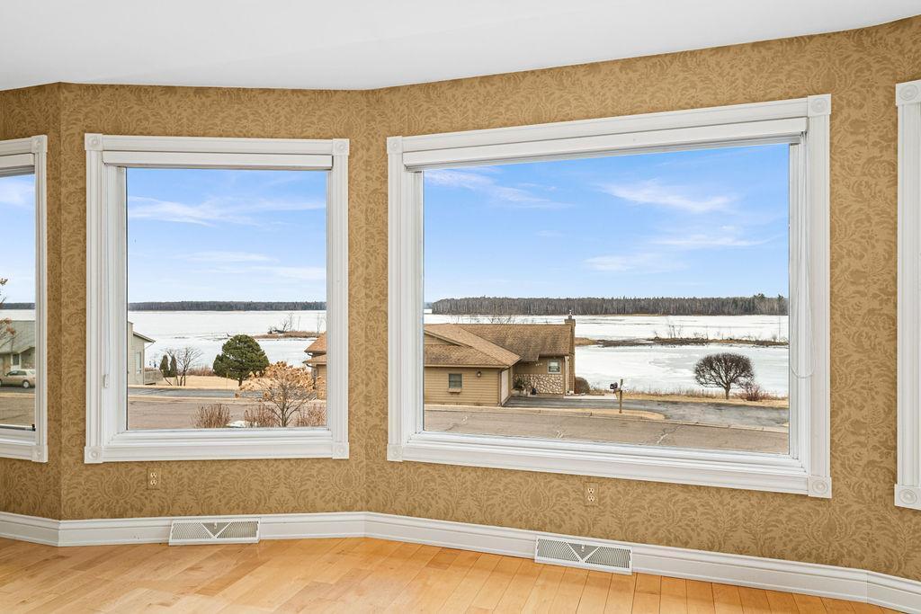 8053 E Spirit Cove Drive, Duluth, Minnesota image 7